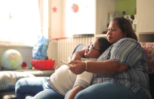 Segundo a Abeso, a chance de filhos de pais obesos sofrerem do mesmo problema pode chegar a 80%. Já em caso de pais com o peso normal, as chances caem para 10% | Foto: Divulgação
