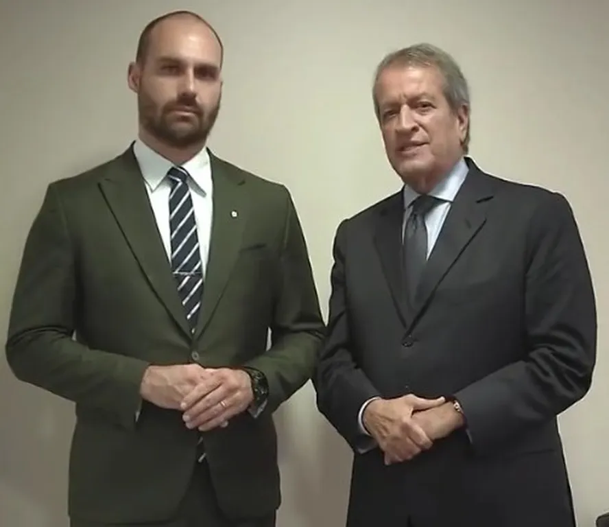 Presidente do PL quer Eduardo Bolsonaro no Senado em 2026