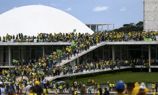 Dos mais de 2 mil presos pelo 8 de janeiro