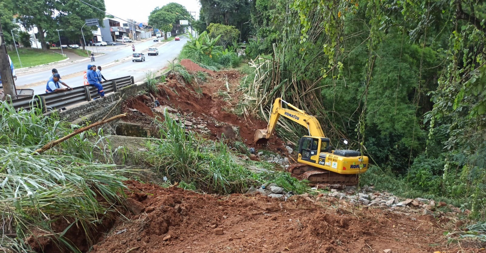 Investimentos em obras para conter danos na Avenida 3° Radial