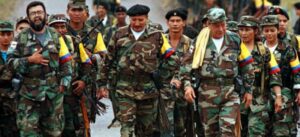 Farc denuncia assassinato de três militantes