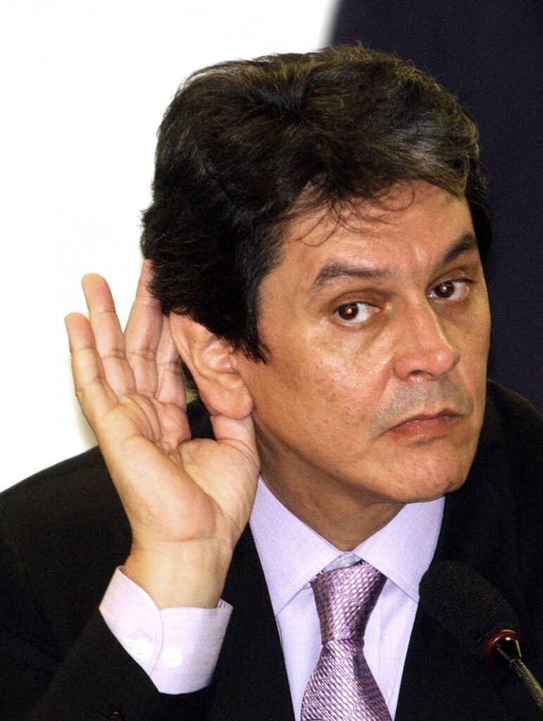 Roberto Jefferson aguarda resultado