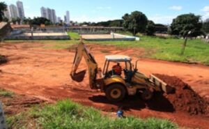 Praça esportiva é reconstruída