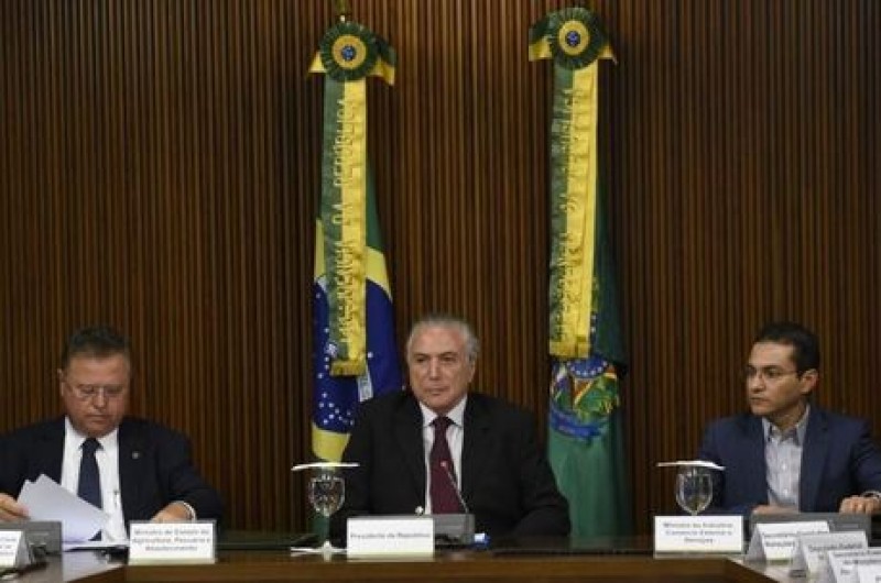 Michel Temer anuncia força tarefa para fiscalizar frigoríficos investigados