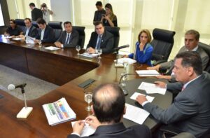 Marconi apresenta medidas para aumentar vagas em creches