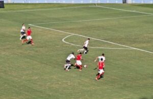 Victor Bolt está liberado para jogar