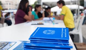 Criação de empregos beneficiou mais os homens jovens