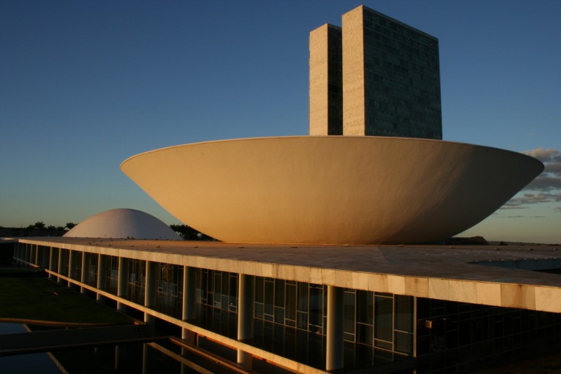 Estudantes poderão iniciar a renovação da matrícula no Fies a partir de amanhã