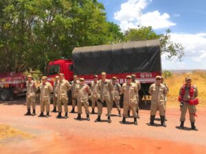 Combate ao incêndio na Chapada dos Veadeiros ganha reforços