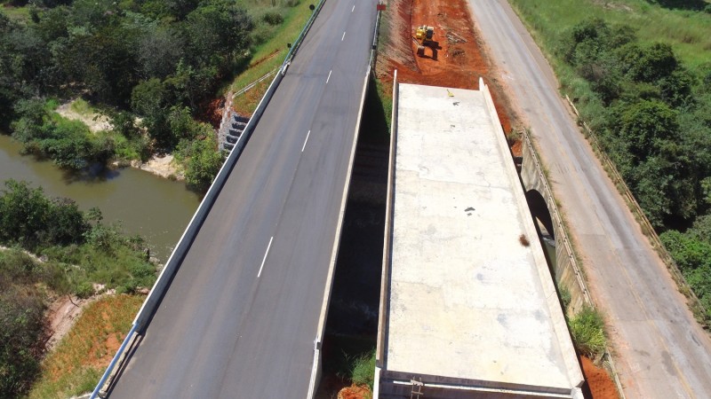 Retomada as obras de duplicação da GO-070