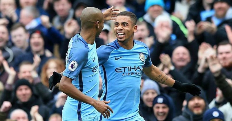 Gabriel Jesus se diz surpreso no City