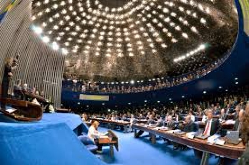 Senado analisa proposta que aumenta recursos