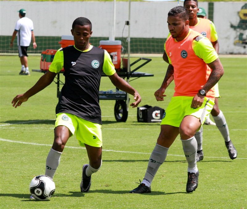 Daniel Carvalho é vetado e está fora do clássico