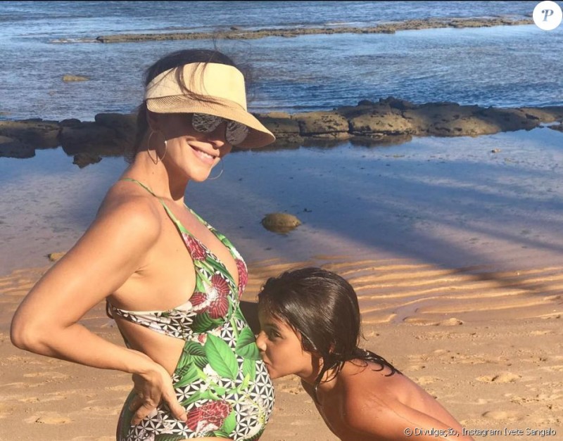 Gêmeas de Ivete Sangalo vão ter berços lado a lado: “Para elas se ouvirem”