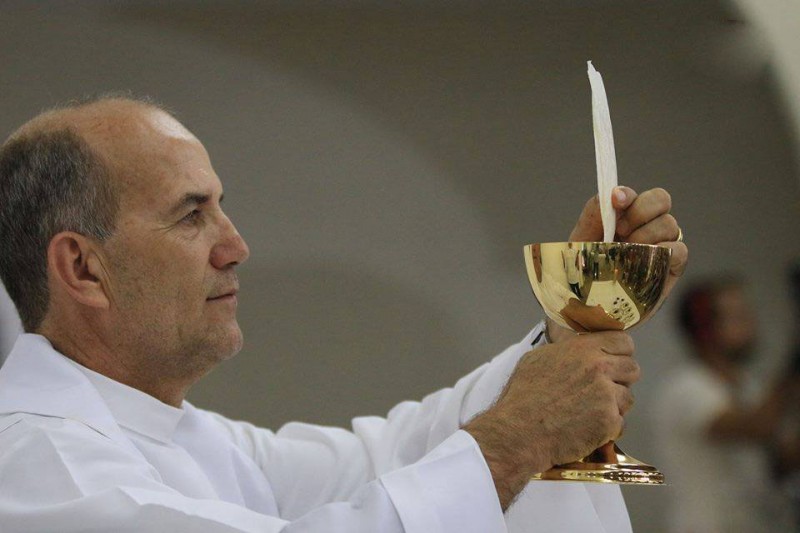 Padre Luiz tem recondução  a antigo cargo negado