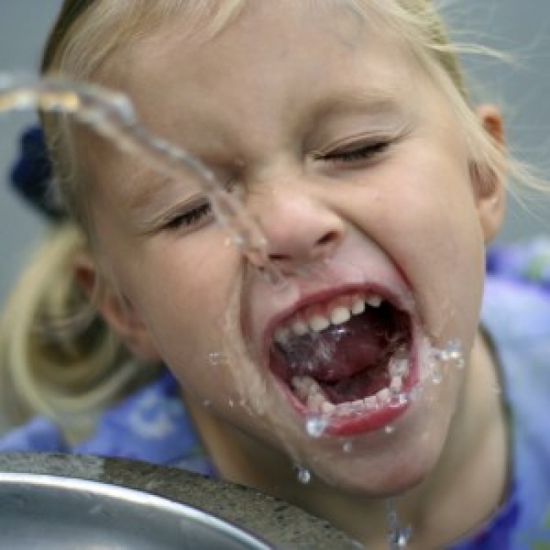 Água contém pouco flúor