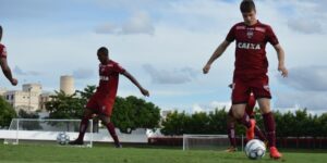 Atlético vive a expectativa de ter novas opções no elenco