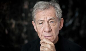 Ian McKellen chama a premiação do Oscar de homofóbica