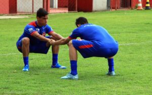 Vila Nova poupa titulares  em estreia  na Copa Verde