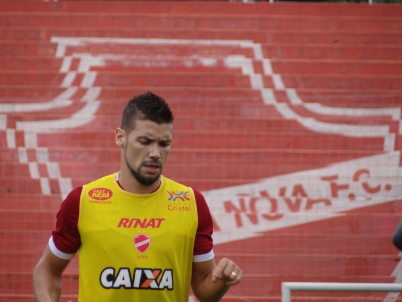 Vila estreia no Goianão contra o Iporá para acabar com jejum