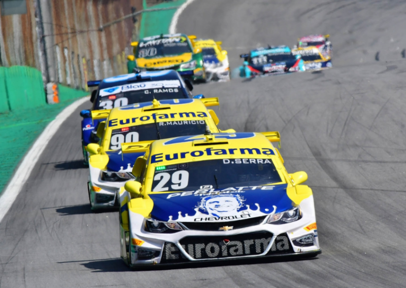 Daniel Serra  é campeão da Stock Car