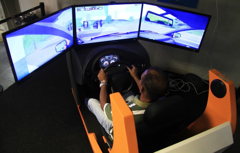 Suspensos processos de uso do simulador