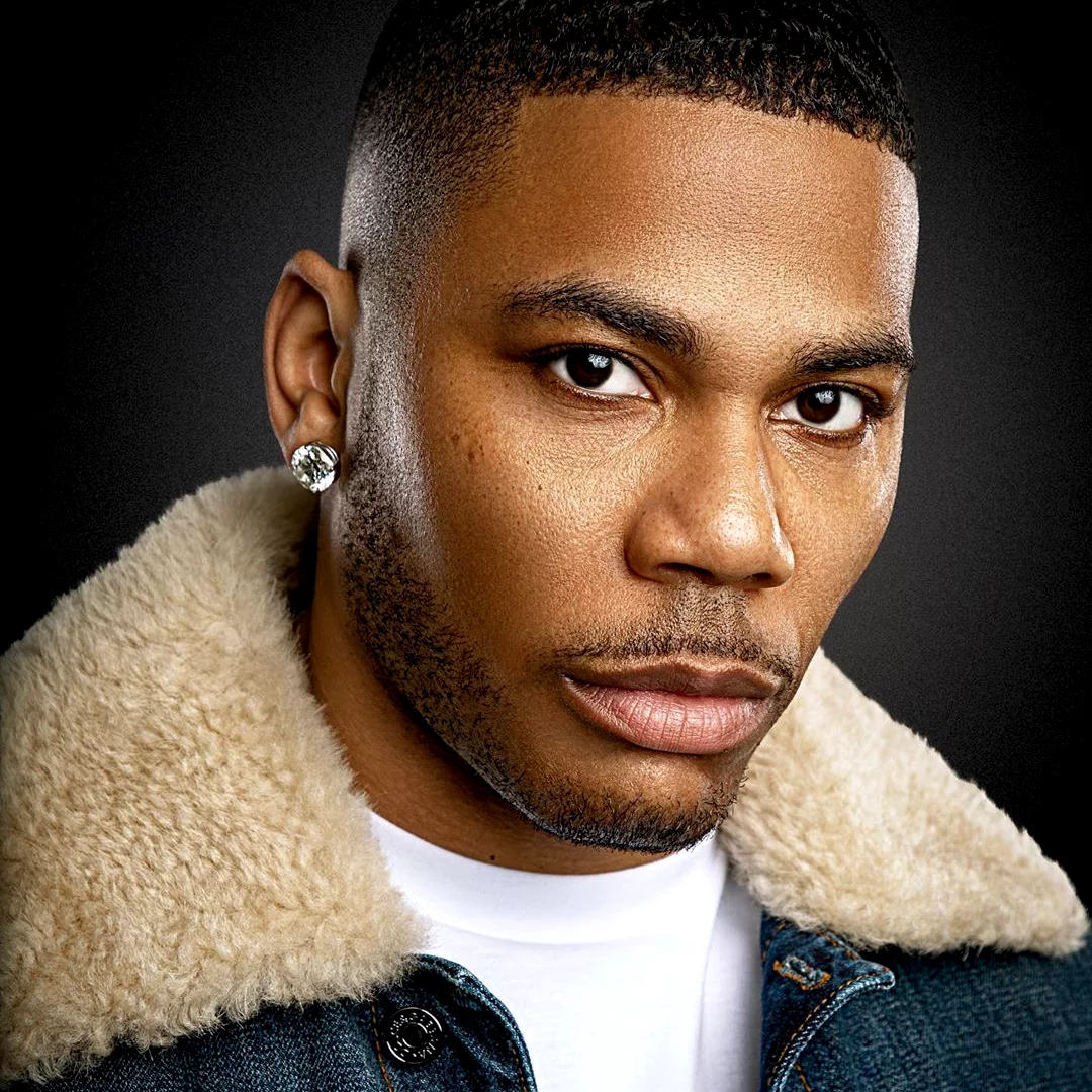 Rapper Nelly é preso por porte de drogas nos Estados Unidos