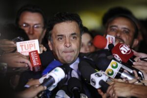 Conselho de Ética arquiva cassação de Aécio Neves