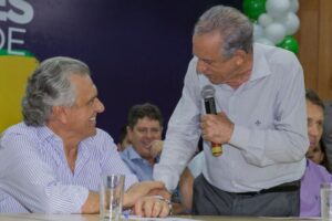 Deputados e vereadores demonstram apoio a Ronaldo Caiado em evento neste sábado