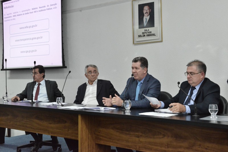 Receita do Estado cresce e déficit registra queda