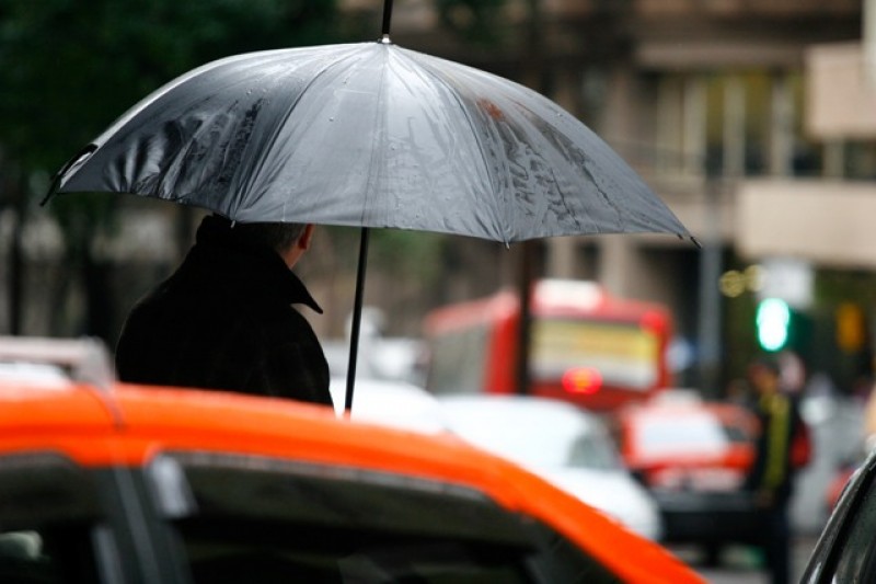 Chuva fraca não alivia ‘calorão’