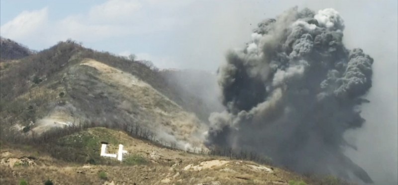 Coreia do Sul e EUA realizam  exercícios com armas reais