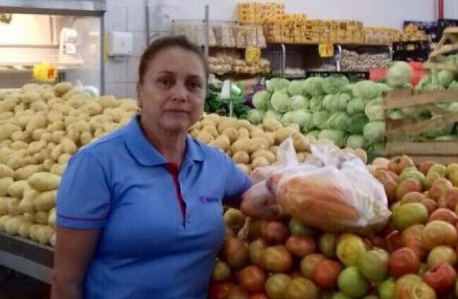 Preços de frutas e verduras caem