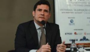 Moro propõe mudança no projeto de abuso de autoridade para "evitar mal-estar"