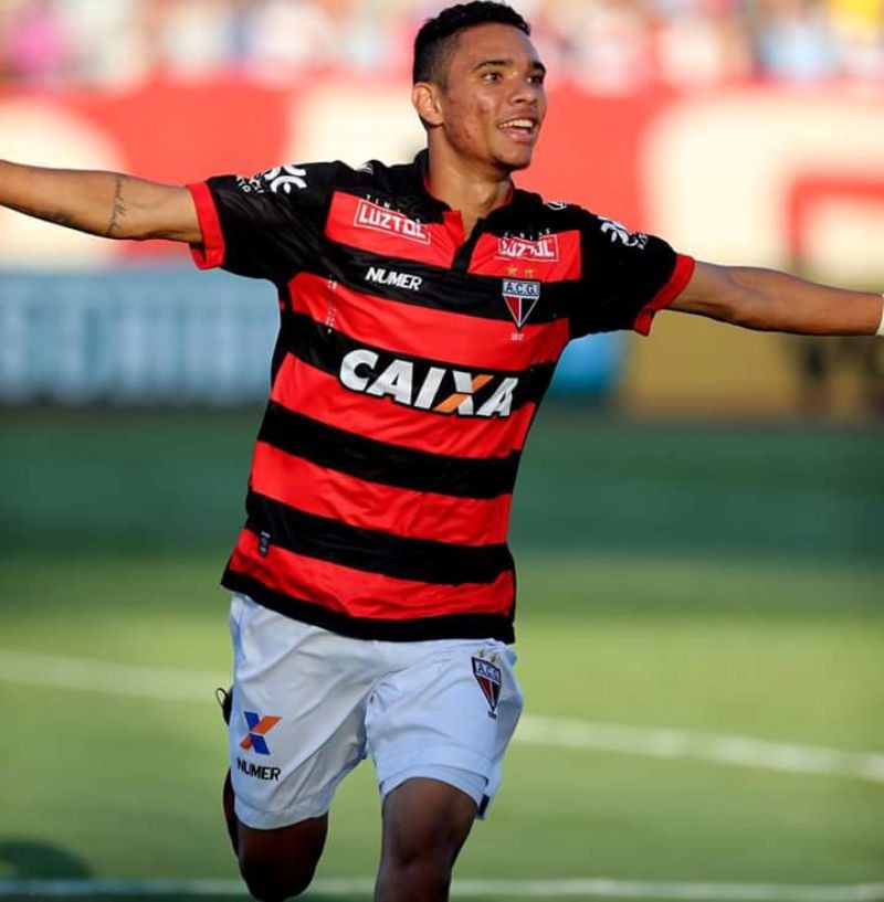 Diretoria aguarda propostas por Luiz Fernando