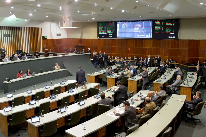 Matéria altera carreira no Detran