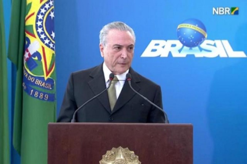 Temer defende parlamentarismo para 2018 e diz que sofreu processo "kafkiano"