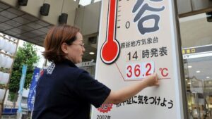 Onda de calor que atinge o Japão deixa pelo menos 30 mortos