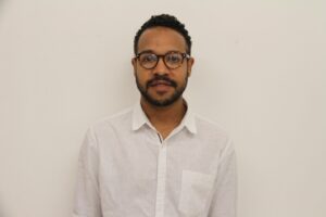 “Queremos usar o trampolim  para mergulhar no campo das artes visuais”