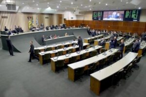 Deputados repercutiram os desdobramentos da operação Decantação