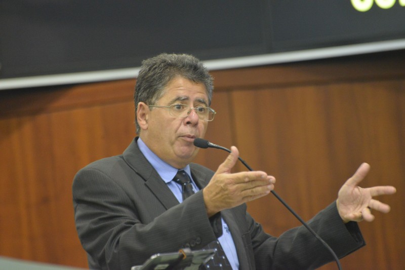 Apoio do PR a Caiado leva Meirelles a deixar o partido e se filiar ao PSDB