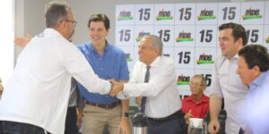 Iris embarca no projeto de Daniel durante reunião em Goiânia