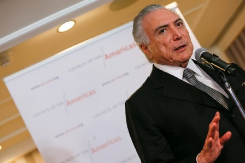 Temer convoca governadores para discutir situação financeira dos estados