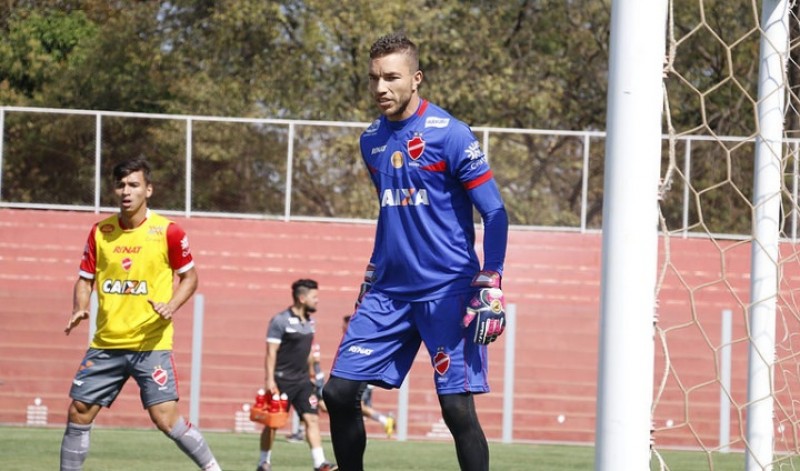 Vila está a procura de goleiro
