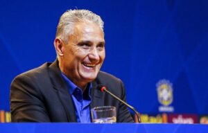 Tite se reúne com CBF para decidir o seu futuro