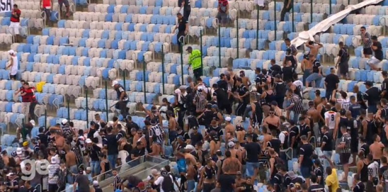 Polícia autua 42 torcedores por briga na reabertura do Maracanã