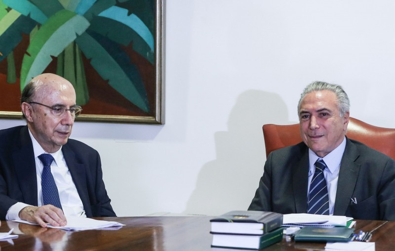 Temer discute medidas para volta do crescimento