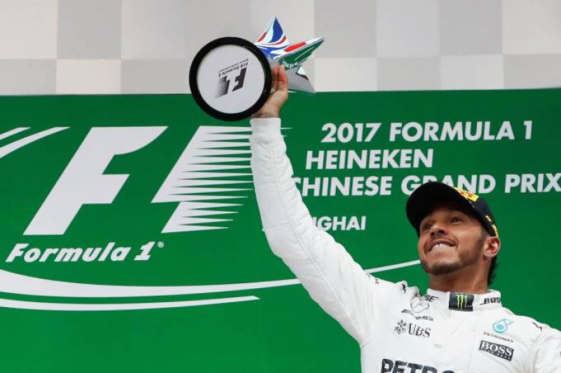 Hamilton “passeia” no GP da China