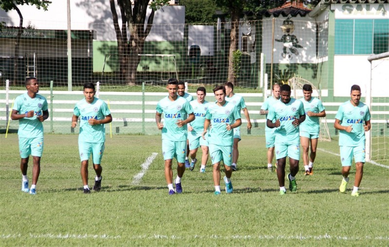 Goiás anuncia lateral-esquerdo Alex Silva do Galo