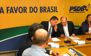 Comissão definirá prévias no PSDB